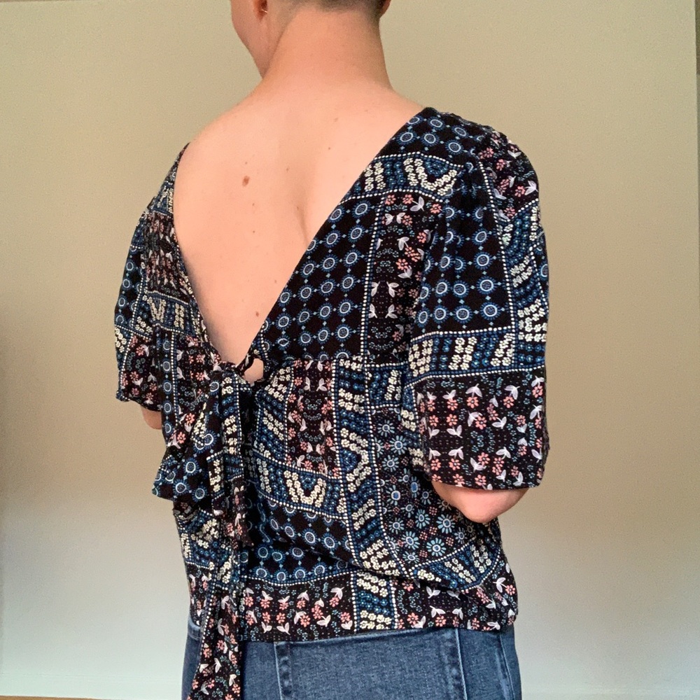 LOFT Patchwork Tie-back top